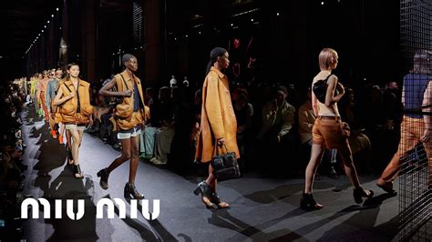 miu li fashion show 2023.